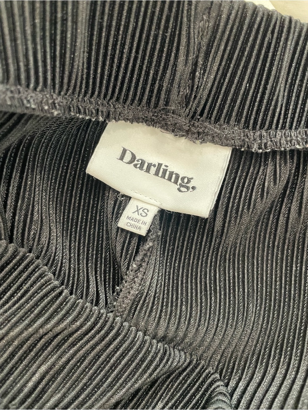 Darling Black Wide-Leg Pleated Pants - Picture 3 of 3